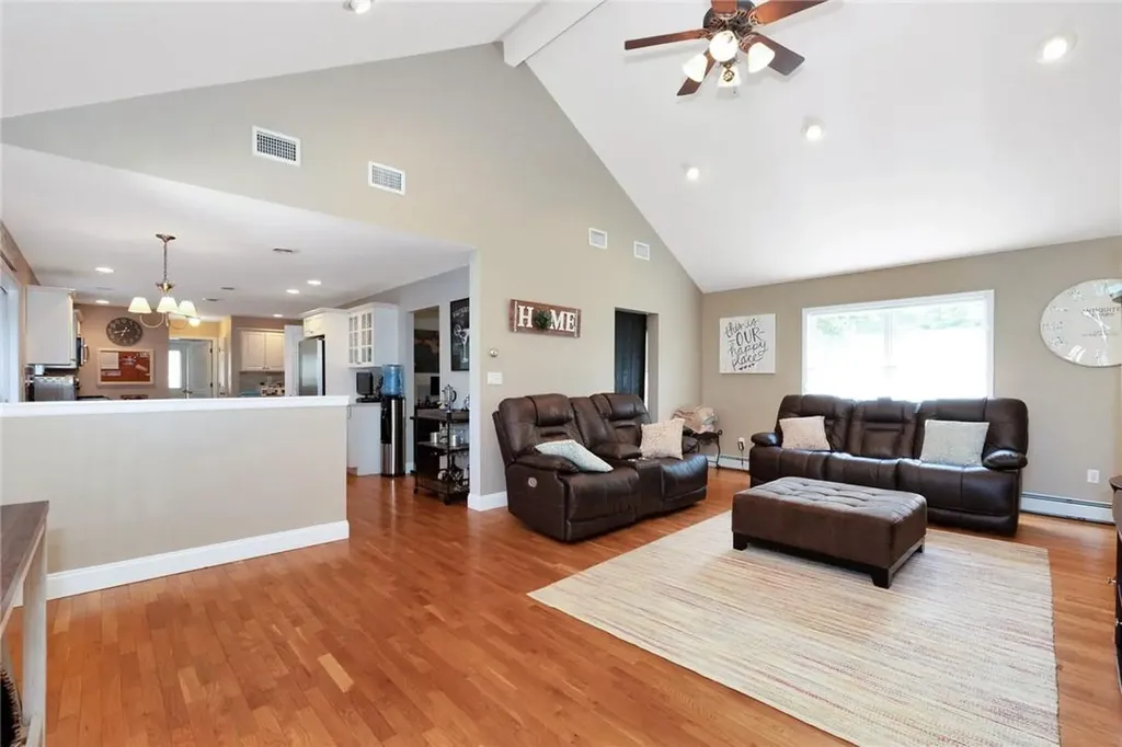 2 Viohl Way Garnerville NY 10923