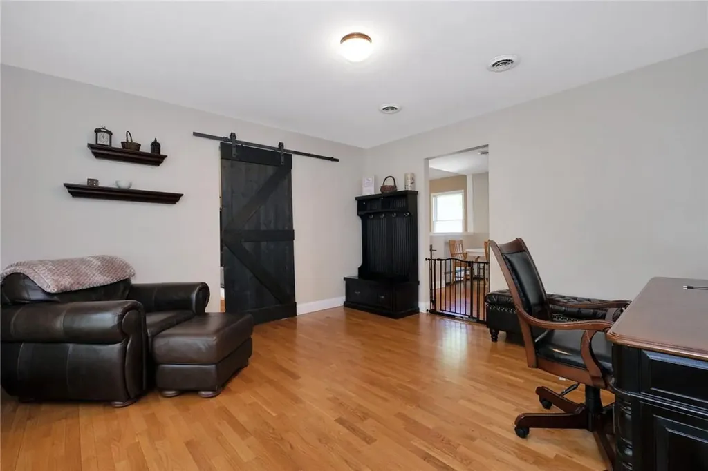 2 Viohl Way Garnerville NY 10923