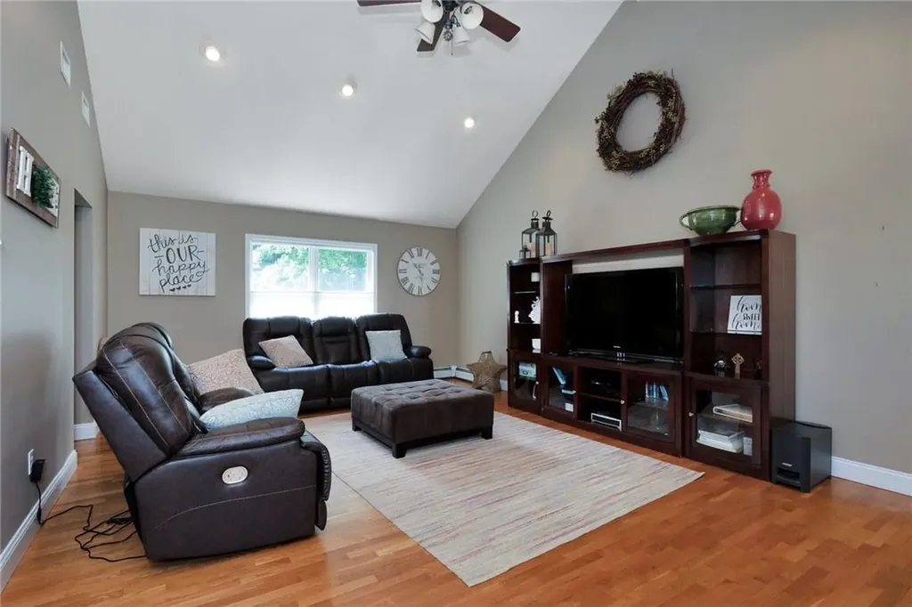 2 Viohl Way Garnerville NY 10923