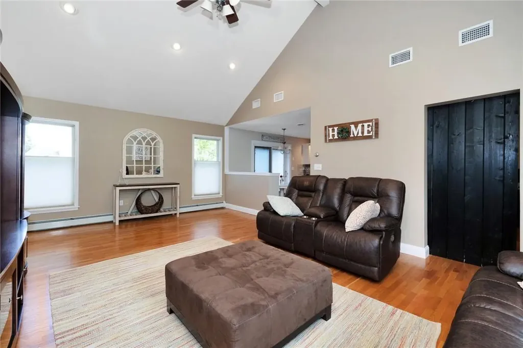 2 Viohl Way Garnerville NY 10923