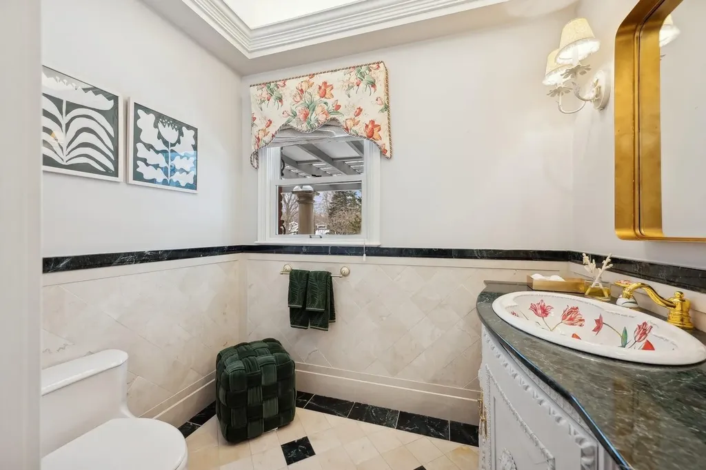 41 Stony Hill Path Smithtown NY 11787