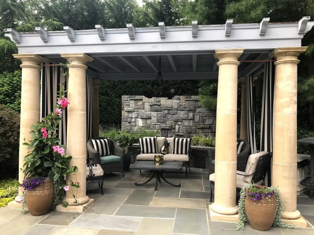 41 Stony Hill Path Smithtown NY 11787