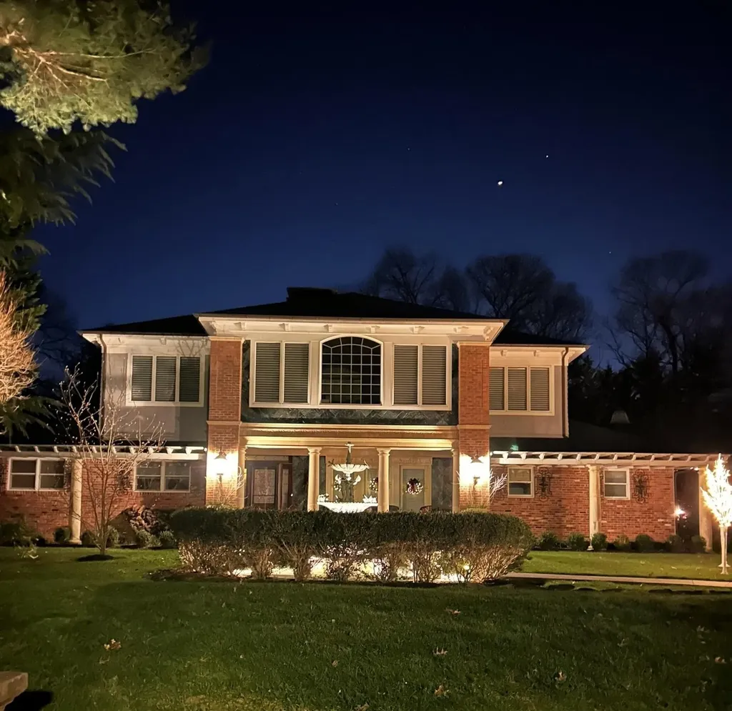 41 Stony Hill Path Smithtown NY 11787