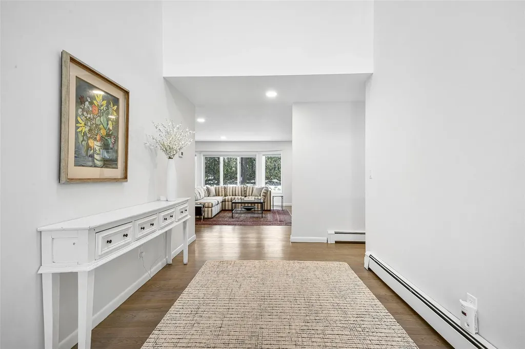 5 Wagon Wheel Road Mamaroneck NY 10543