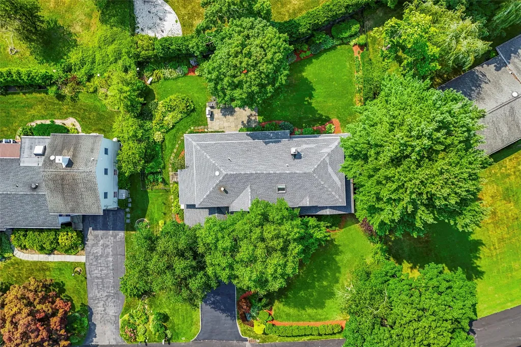 5 Wagon Wheel Road Mamaroneck NY 10543