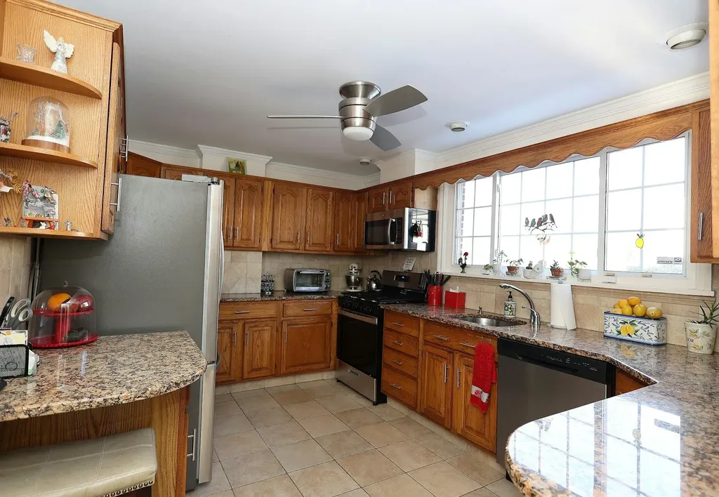 12 Kingman Terrace Yonkers NY 10701
