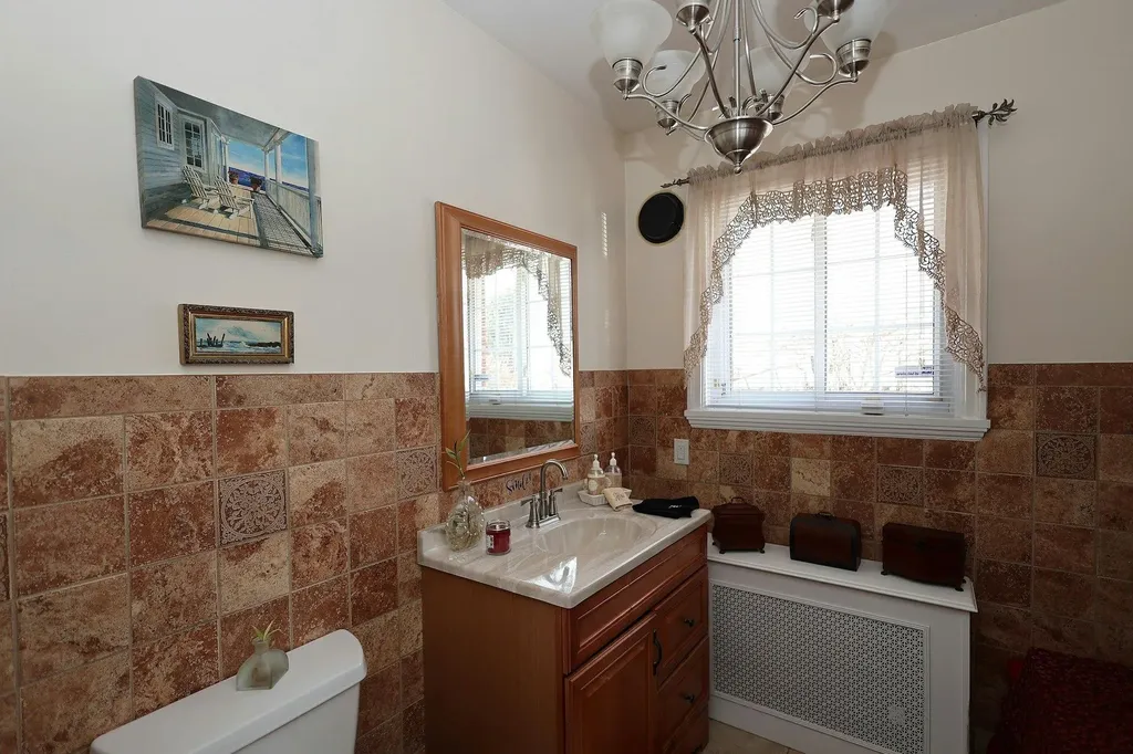 12 Kingman Terrace Yonkers NY 10701