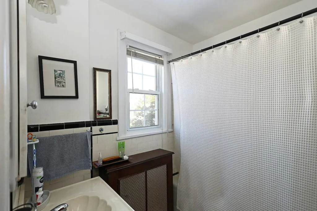 12 Kingman Terrace Yonkers NY 10701