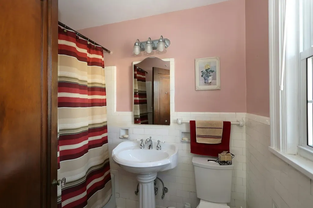 12 Kingman Terrace Yonkers NY 10701