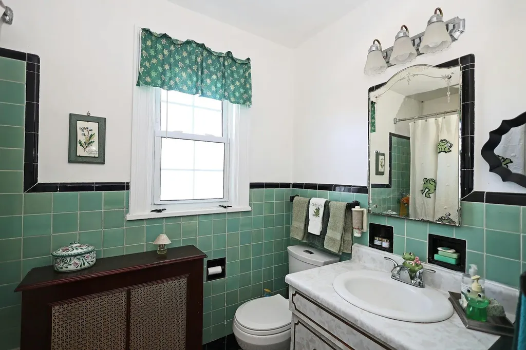 12 Kingman Terrace Yonkers NY 10701
