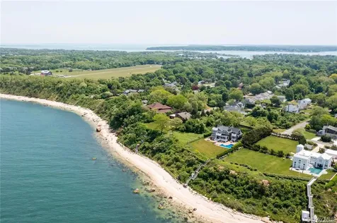 1000 Sound Drive Greenport NY 11944
