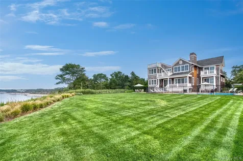 1000 Sound Drive Greenport NY 11944