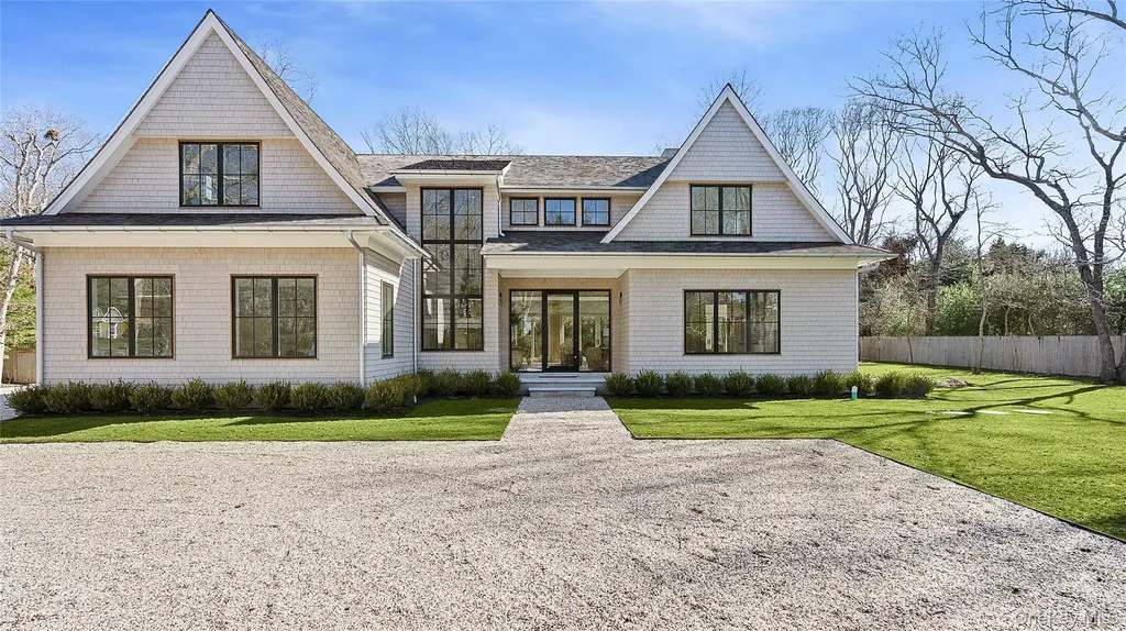49 Birchwood Lane Bridgehampton NY 11932