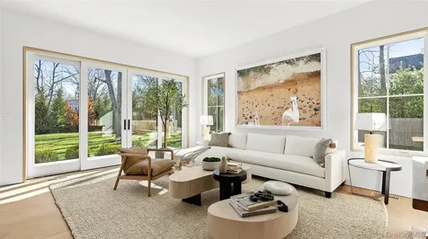 49 Birchwood Lane Bridgehampton NY 11932