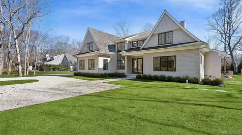 49 Birchwood Lane Bridgehampton NY 11932