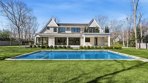 49 Birchwood Lane Bridgehampton NY 11932