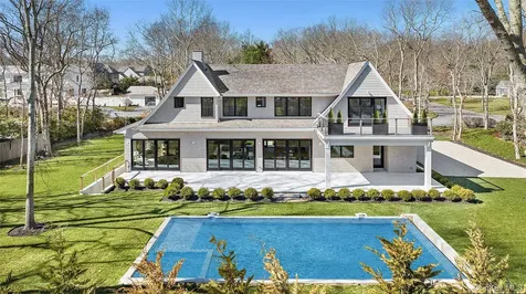 49 Birchwood Lane Bridgehampton NY 11932