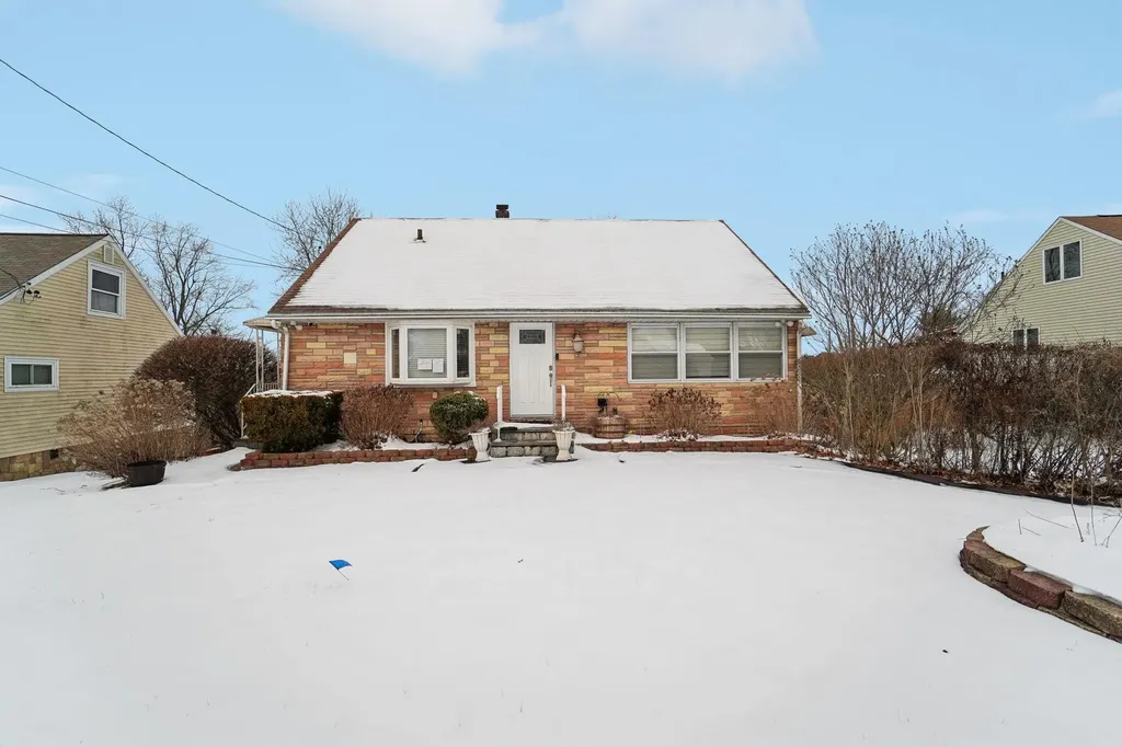 17 Manitou Trail White Plains NY 10603