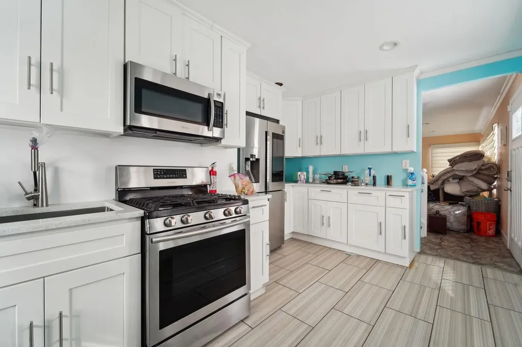 17 Manitou Trail White Plains NY 10603