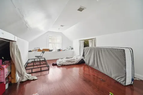 17 Manitou Trail White Plains NY 10603