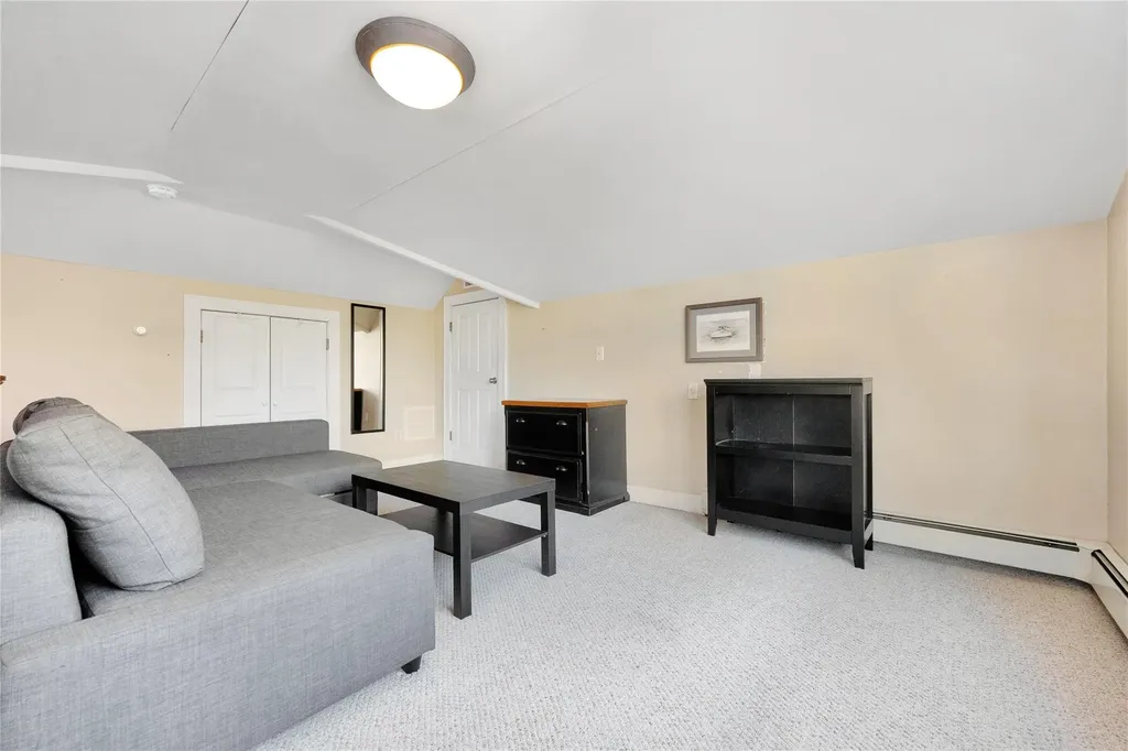 32 Cedar Avenue Extension Islip NY 11751