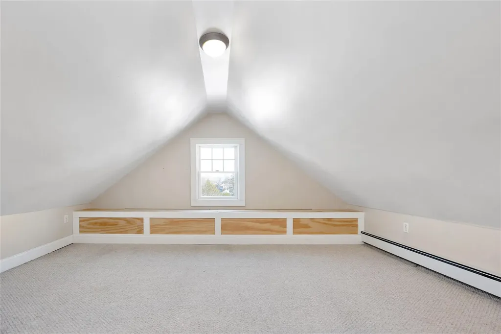 32 Cedar Avenue Extension Islip NY 11751