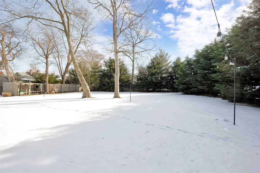 32 Cedar Avenue Extension Islip NY 11751