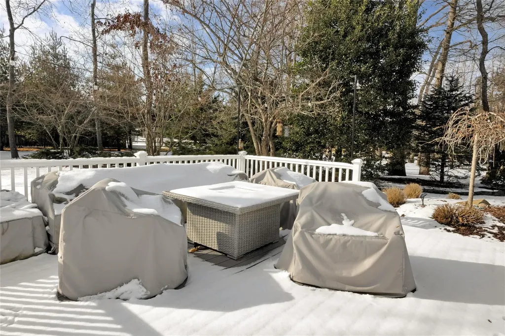 32 Cedar Avenue Extension Islip NY 11751