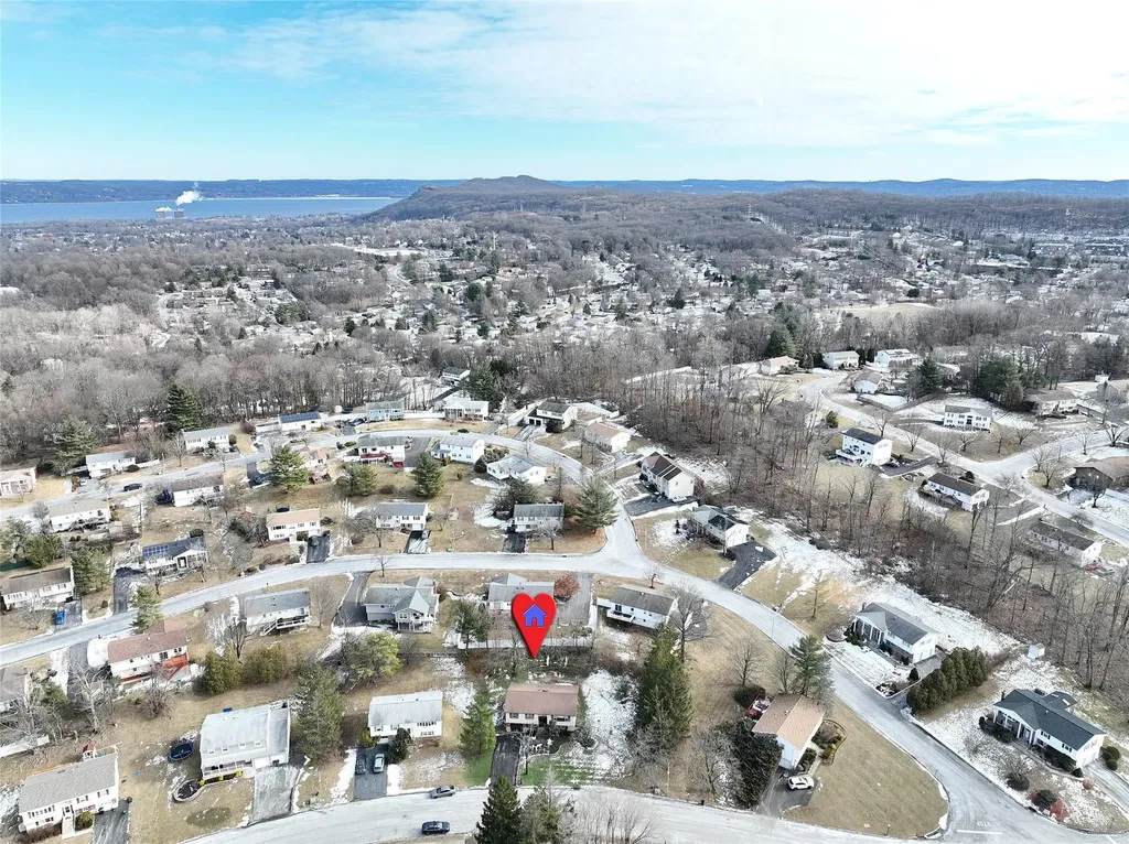 31 Riverglen Drive Thiells NY 10984