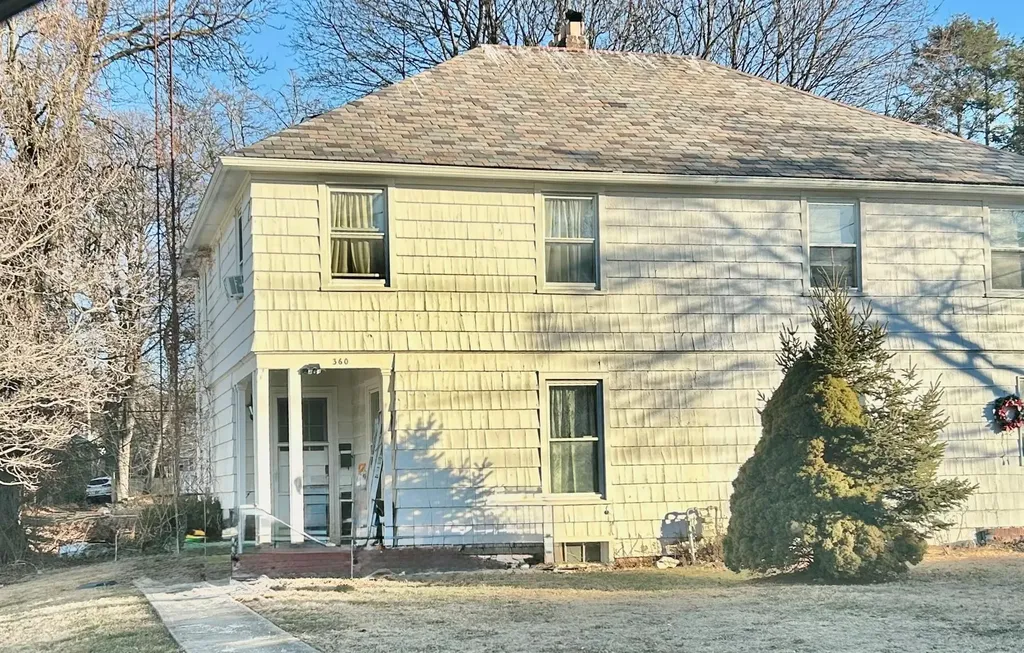 360 3rd Street Newburgh NY 12550