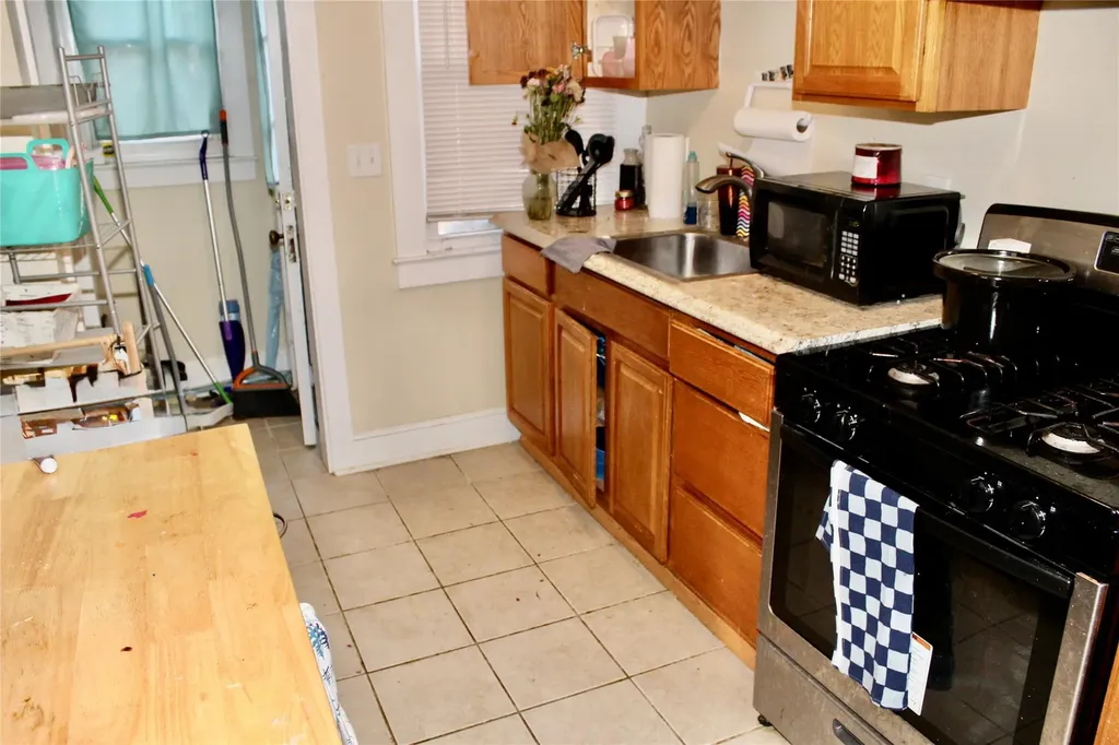 360 3rd Street Newburgh NY 12550
