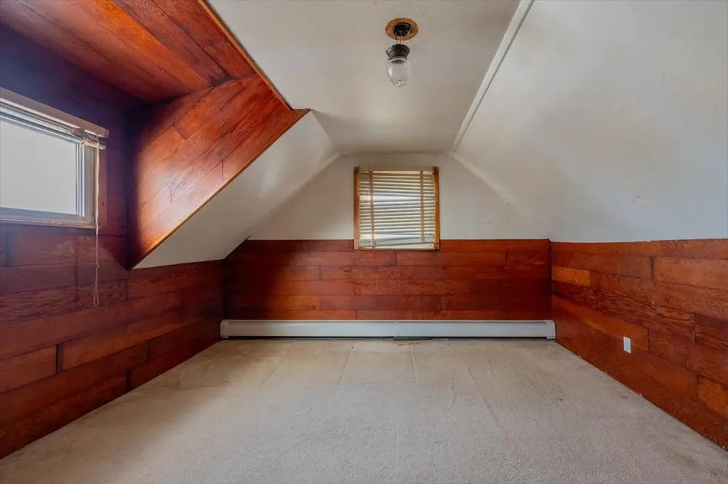 147 Oakley Avenue Elmont NY 11003