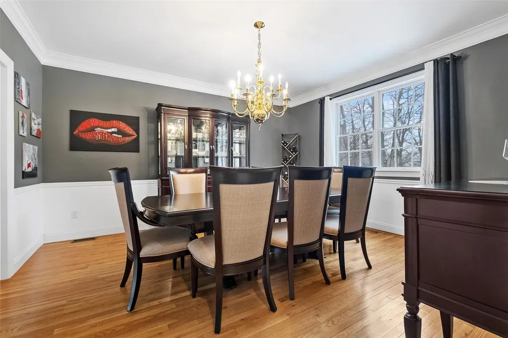 18 Carole Place Mahopac NY 10541
