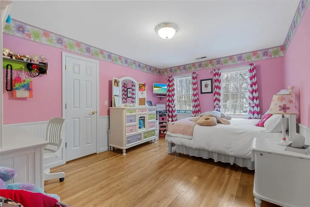 18 Carole Place Mahopac NY 10541