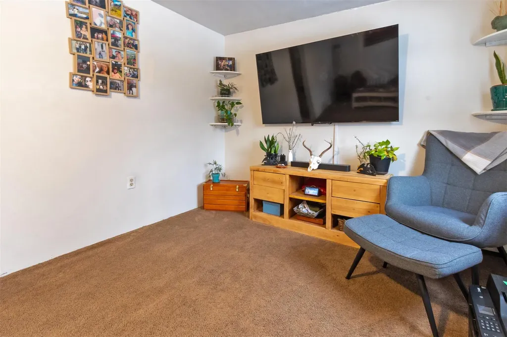 52 Netherwood Plaza Salt Point NY 12578