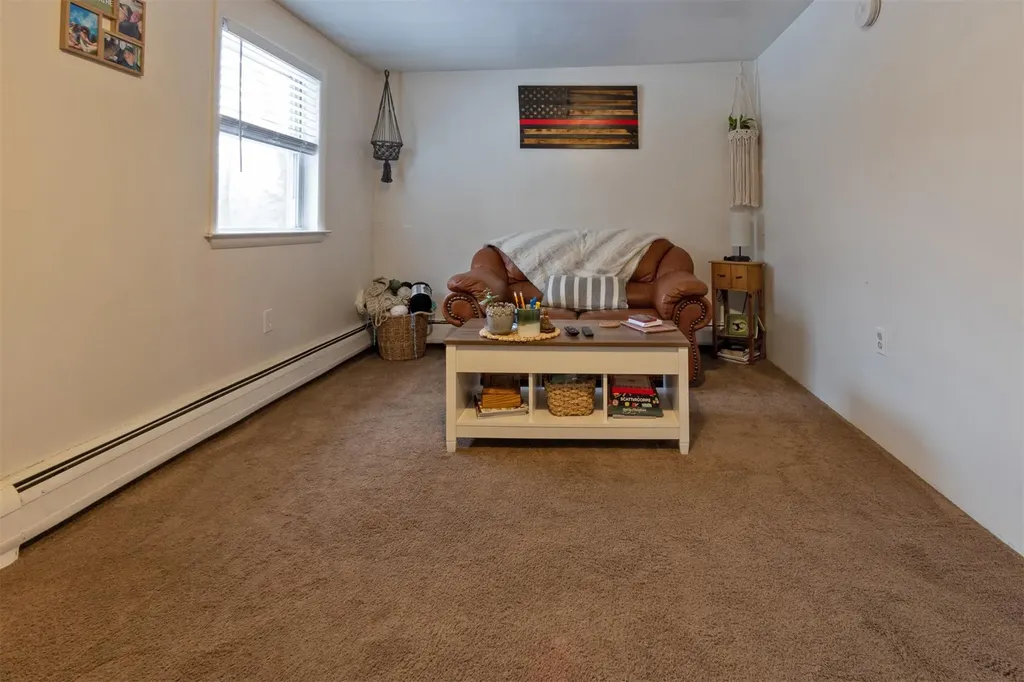 52 Netherwood Plaza Salt Point NY 12578