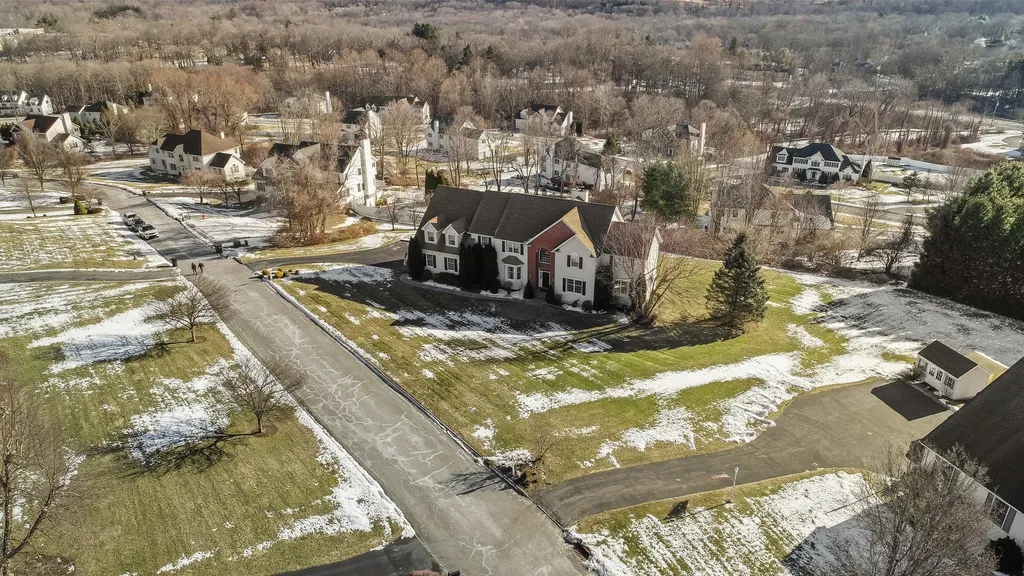 147 Duke Drive Carmel NY 10512
