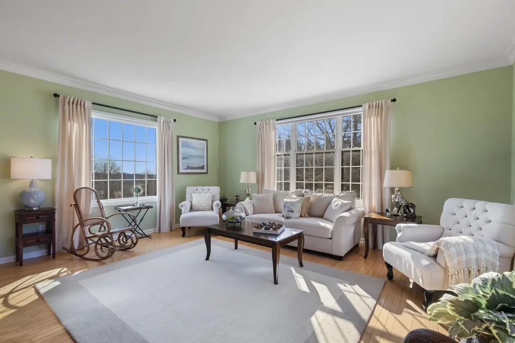 147 Duke Drive Carmel NY 10512