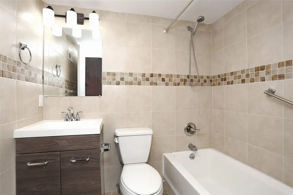 139 Rock Hill Road Spring Valley NY 10977