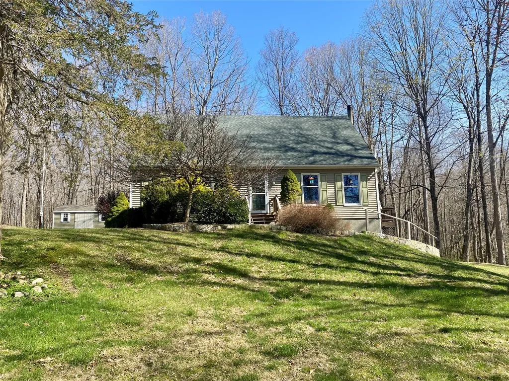 40 Cedar Lane Pawling NY 12564