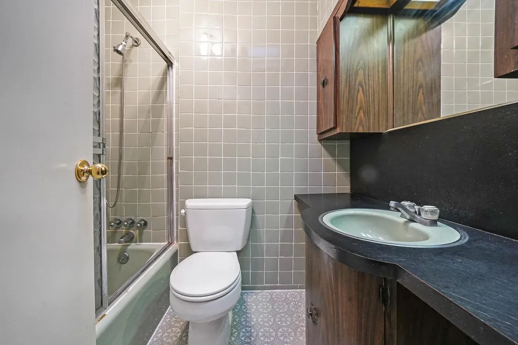 1365 Shore Parkway Brooklyn NY 11214