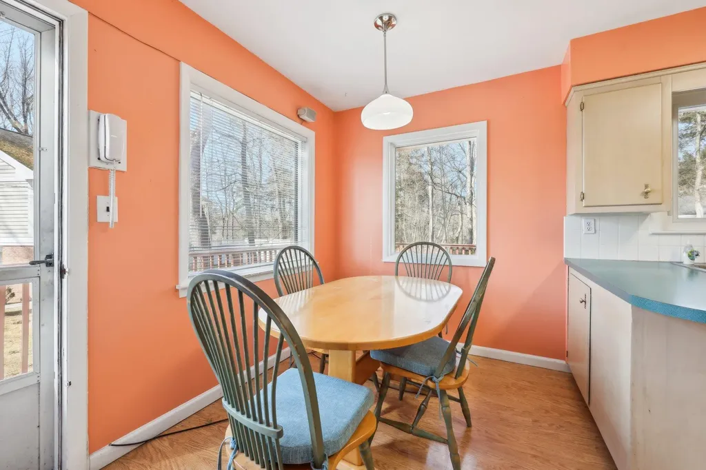 37 Mohegan Lane Rye Brook NY 10573