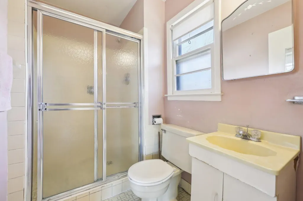 37 Mohegan Lane Rye Brook NY 10573