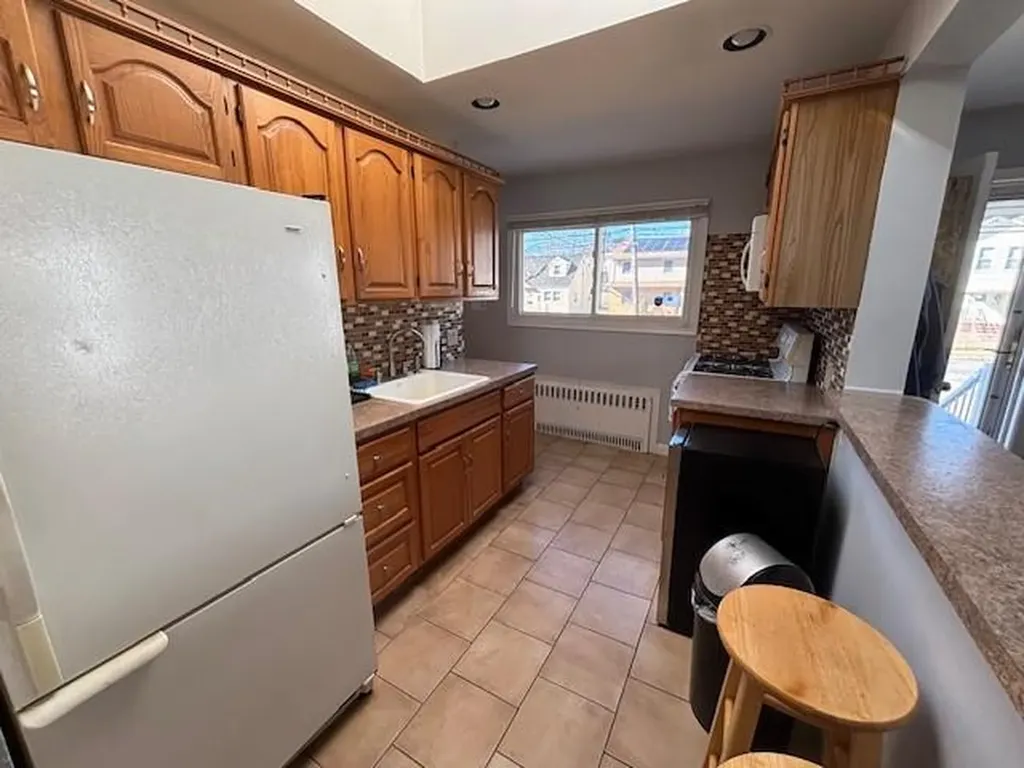 237 Keller Avenue Elmont NY 11003