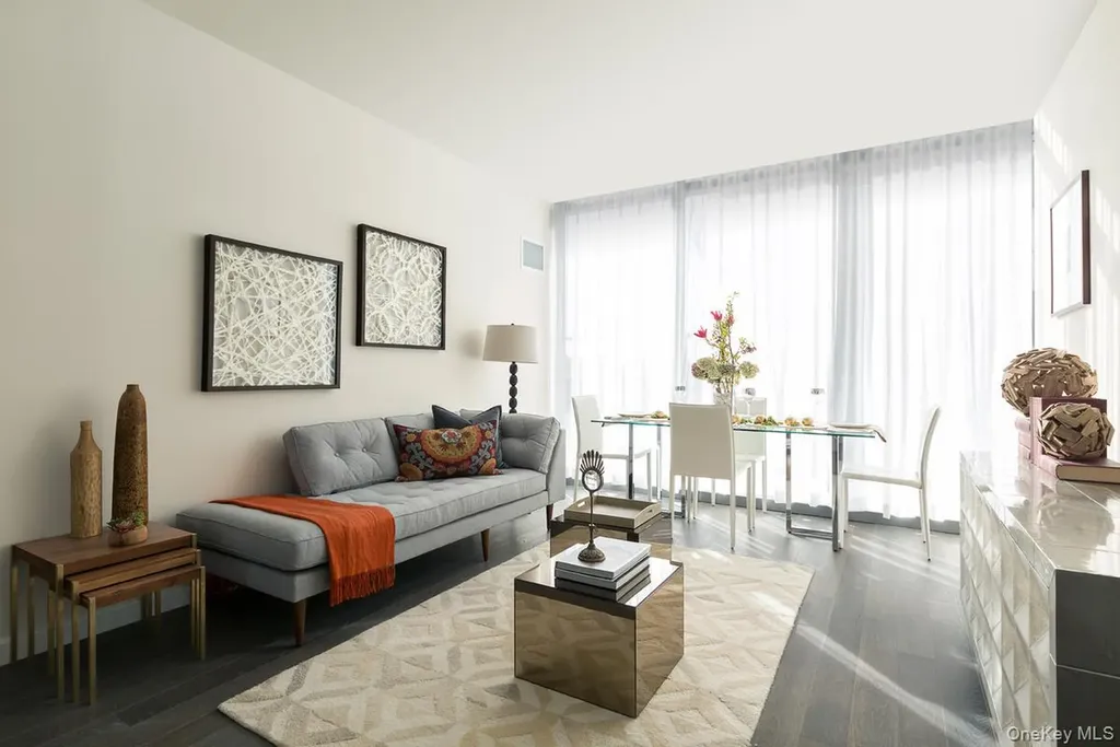 131-01 40 Road Flushing NY 11354
