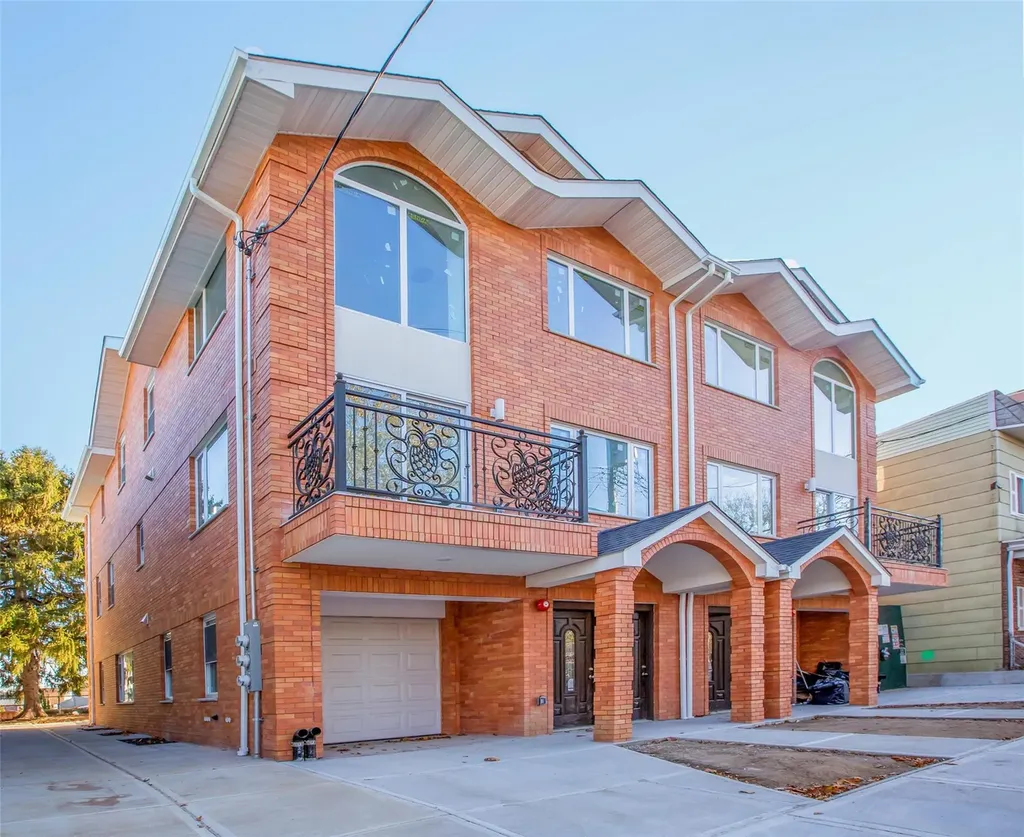 6960 Caldwell Avenue Maspeth NY 11378