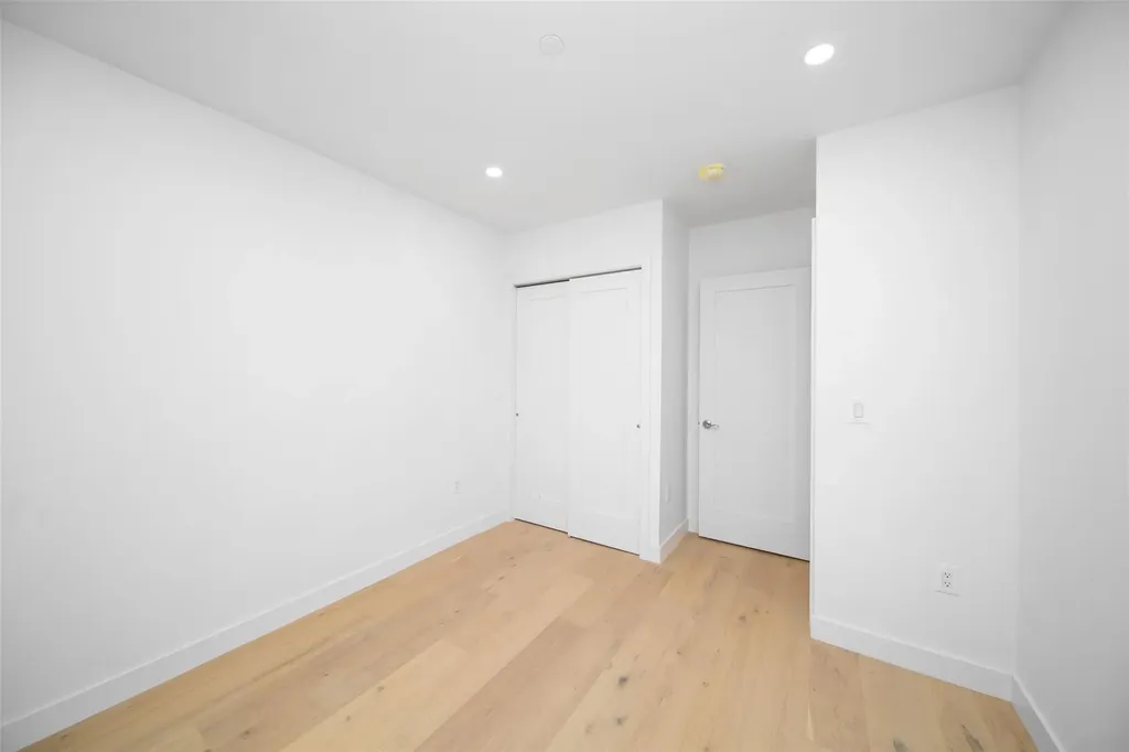 6960 Caldwell Avenue Maspeth NY 11378