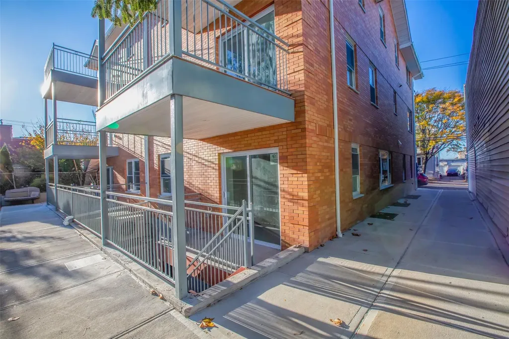6960 Caldwell Avenue Maspeth NY 11378