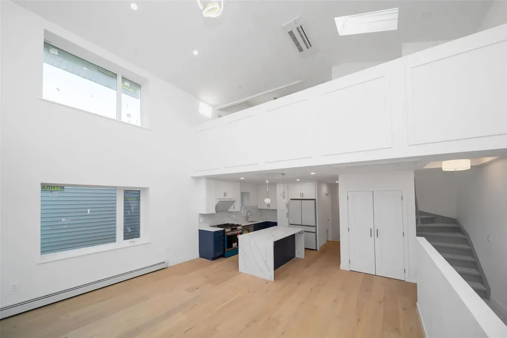 6960 Caldwell Avenue Maspeth NY 11378