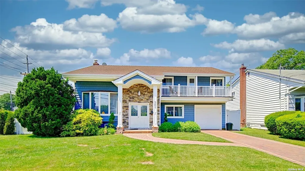 301 Barr Avenue Woodmere NY 11598